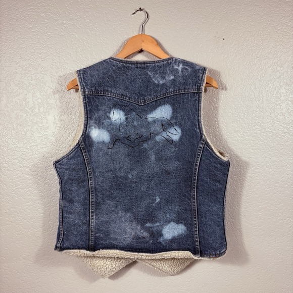 Vintage Levi's Denim Sherpa Lined Snap Button Vest Orange Tab Size L Distressed - Picture 11 of 12